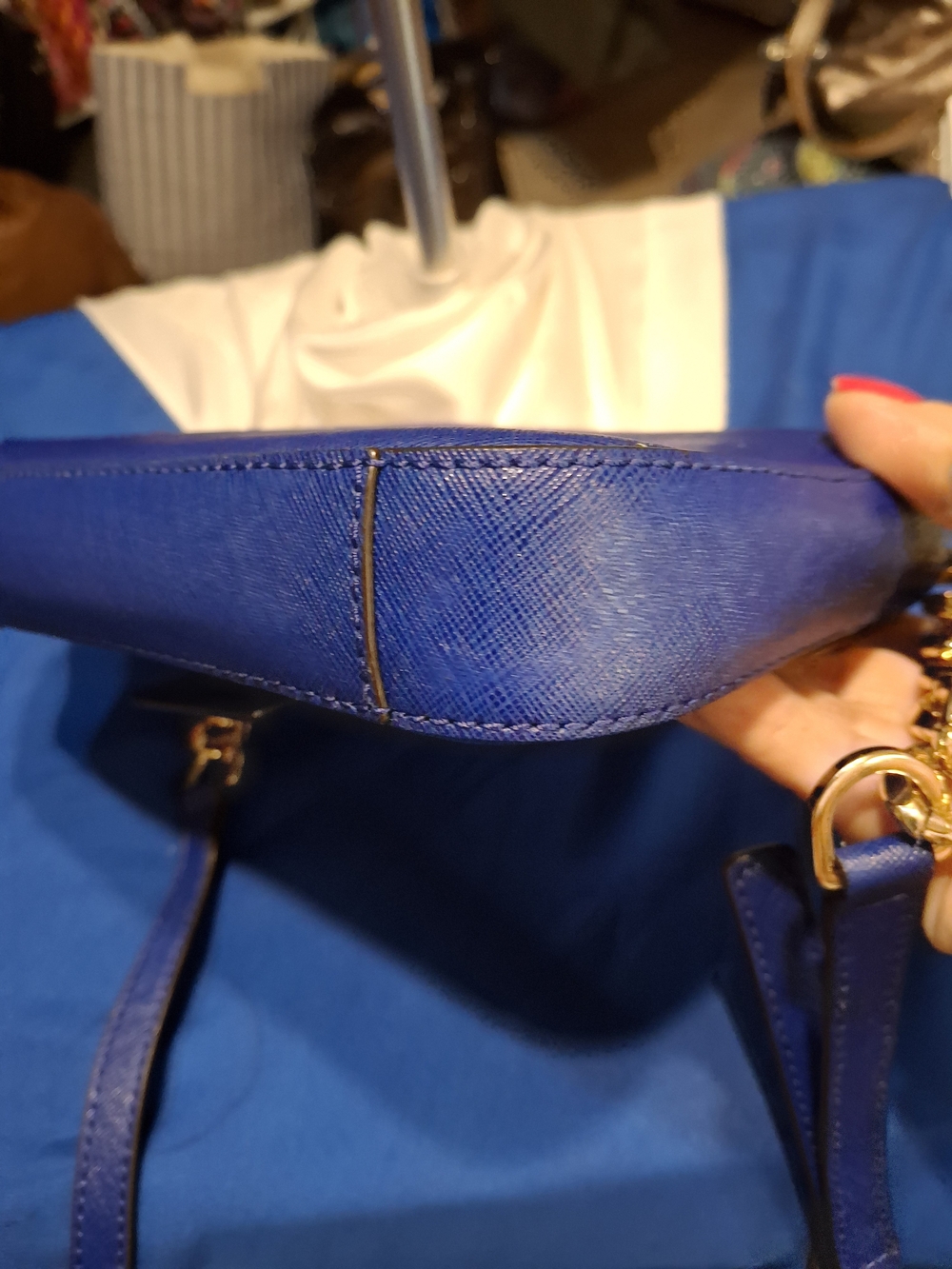 Michael Kors Royal Blue Leather Crossbody Bag with Gold Hardware - Picture 4 of 10